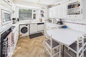 Photo 18- click for photo gallery